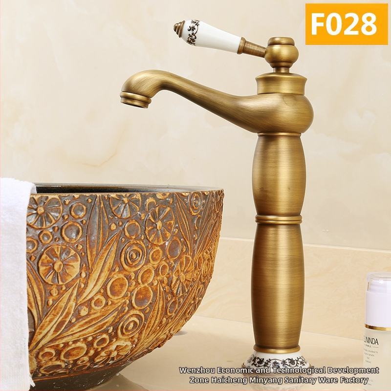 Europos stiliaus praustuvo maišytuvas, varinis korpusas, keraminis vožtuvo korpusas, 8 mm įvadas/išvadas, keliamasis veikimas