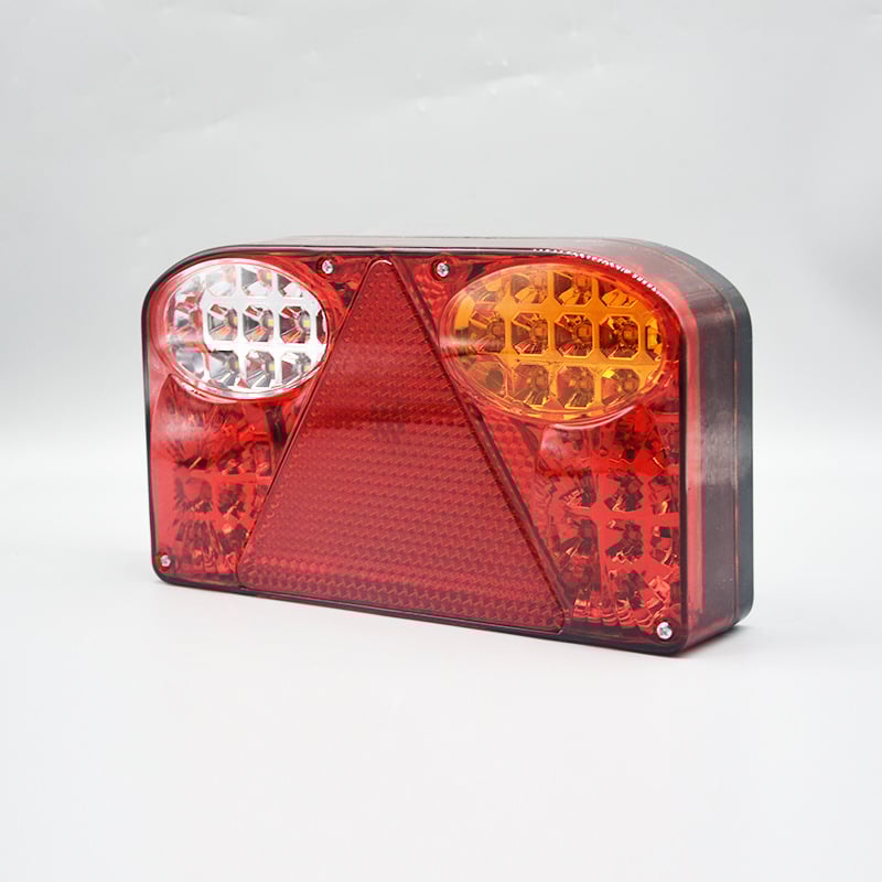 LED задно осветление HG-15 за камиони и ремаркета, 12/24V, 10W, светодиоден източник, модел HG-15