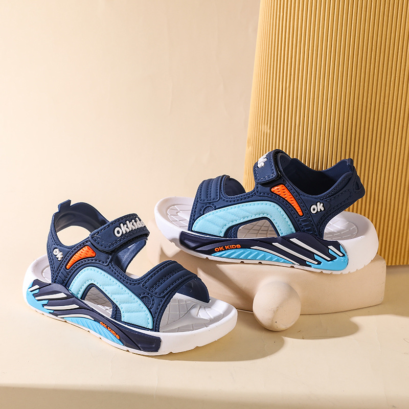 Cartoon mintájú gyerek strandpapucs, PVC felső és talp, Velcro-zárás, 1–12 éveseknek