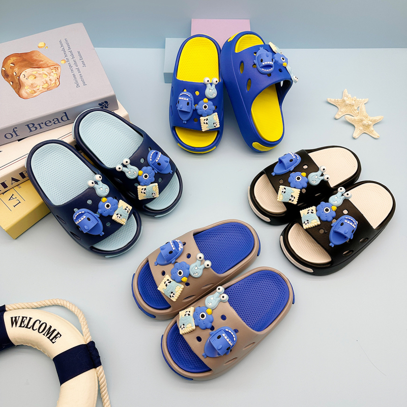 Bērnu EVA čības ar karikatūras haizivi motīvu – pretslīdēšana, elpojošas, ātri žūstošas, matēta apdare