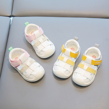 Παιδικά σανδάλια για 12–36 μήνες, άνω μέρος από Ultrafilm δέρμα, αδιάβροτα, διαπνοή, Velcro κλείσιμο