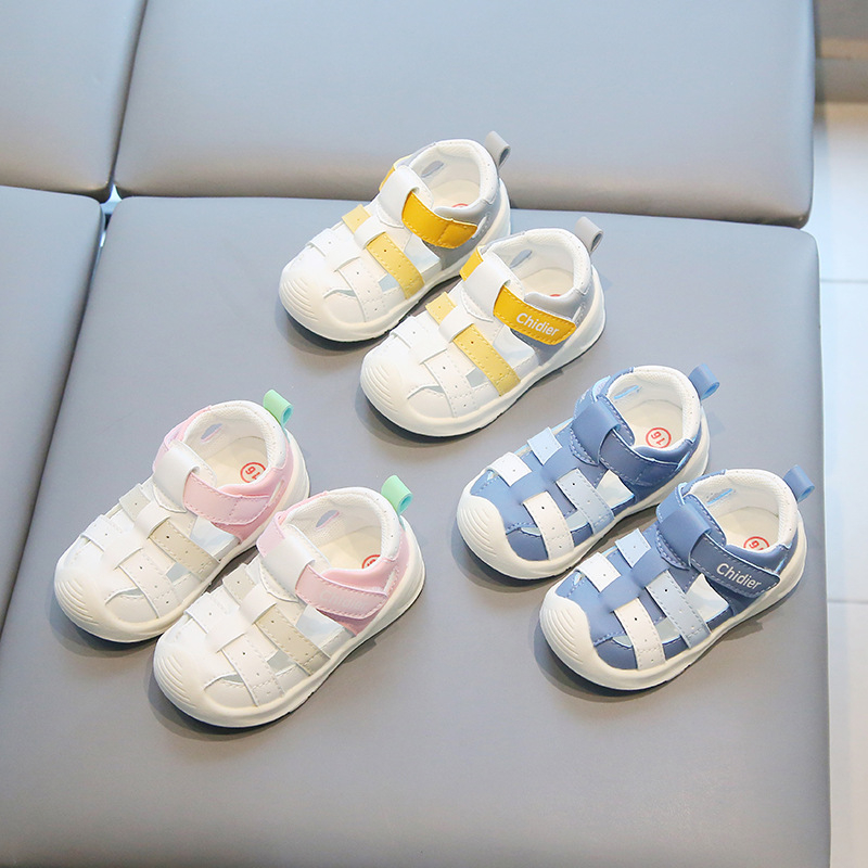12–36 hónapos gyermekeknek való szandál, Ultrafilm bőr felsőrész, vízálló, lélegző, Velcro-zár