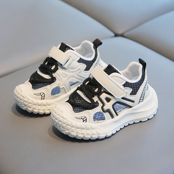 Gyerekek sport szandál anti-slip puha talppal, felső része műbőr és műanyag, 12-48 hónapos korosztálynak, tavasz és ősz