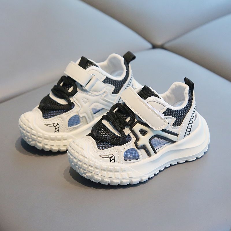 Gyerekek sport szandál anti-slip puha talppal, felső része műbőr és műanyag, 12-48 hónapos korosztálynak, tavasz és ősz