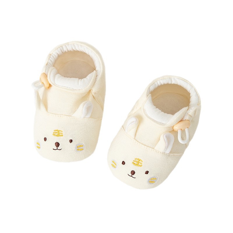 Óvodásoknak szóló cipő Cartoon dizájnnal, pamut felsőrész, csúszásmentes puha talp, légáteresztő, rugalmas pántos zárás, 12–36 hónapos korosztálynak
