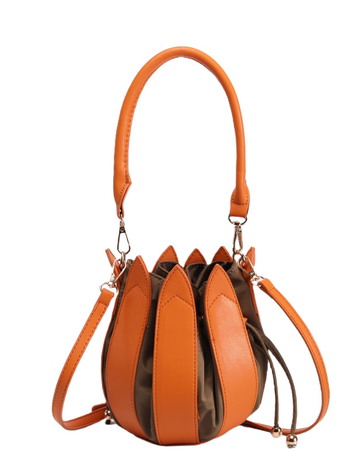 Inschick чанта-кофа – PU материал, затваряне с връзка, подплата от синтетична кожа, форма чанти-кофа