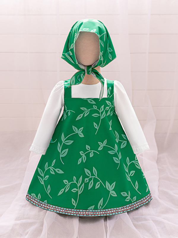 Rochie cosplay pentru fete cu imprimeu Masha și Ursul, material principal poliester 65% cu căptușeală din bumbac 35%, plisată, tratament cu enzime, pentru copii 3–8 ani