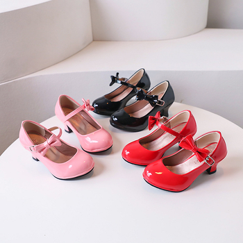 Lány gyerekeknek hercegnő cipő, csat-zár, légáteresztő, felsőrész PU, talp műanyag, koreai stílus