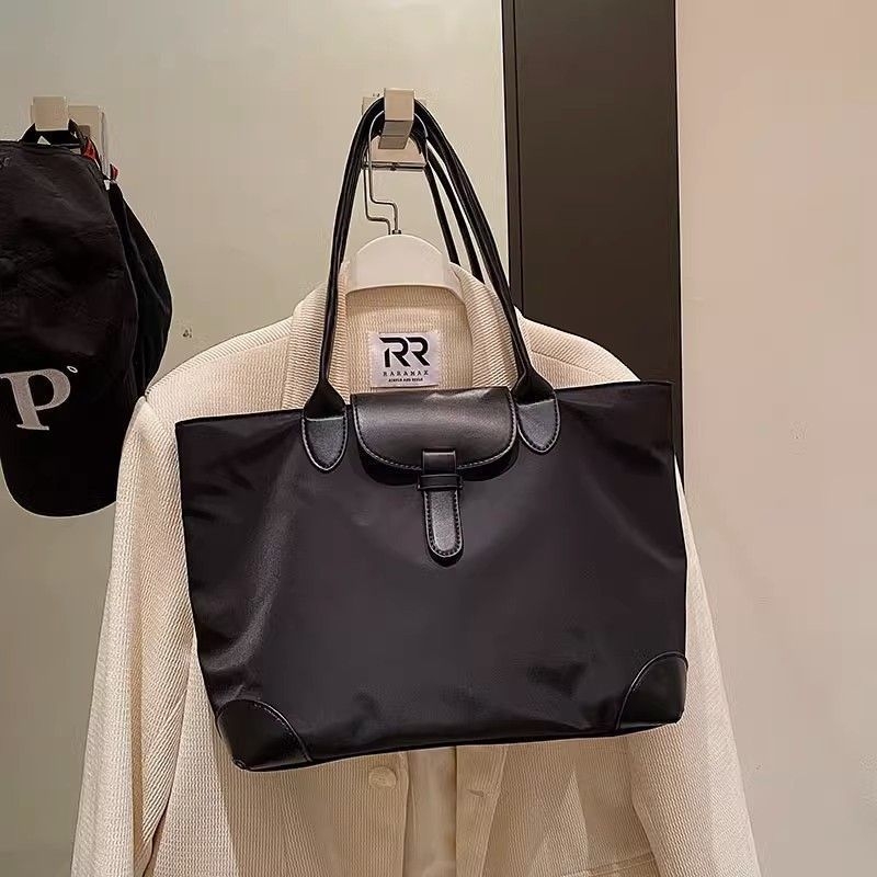 Manzhuo Nylon Tote Táska Szabadidős Utazásokhoz, Nylon Belső, Cipzáras Nyitás