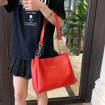 Дамска PU Tote чанта — уличен стил, хоризонтална квадратна форма, цип за закопчаване, пролет 2025