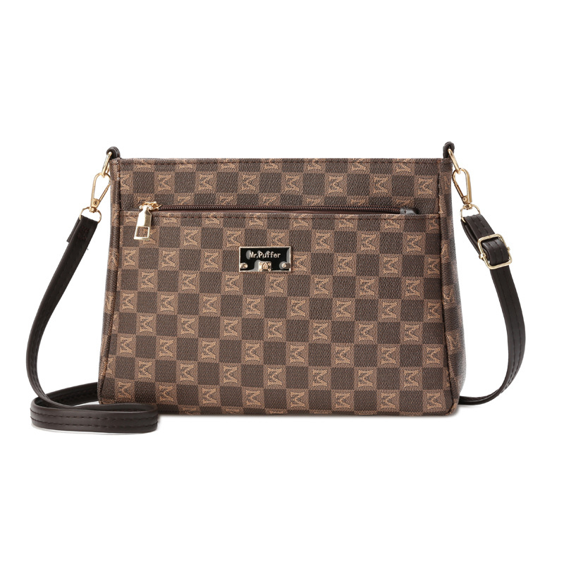 Női PU válltáska, street trend stílus, kis négyzet alakú dizájn, vízszintes négyzet forma, cipzáras nyitás, több belső zseb