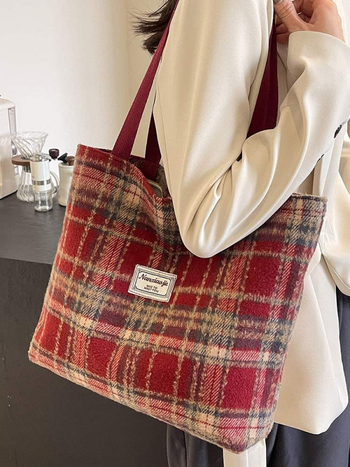 Вълнена клетъчна Tote чанта с цип, джоб за телефон, вътрешен джоб тип патч, двойни презрамки, пролет 2024