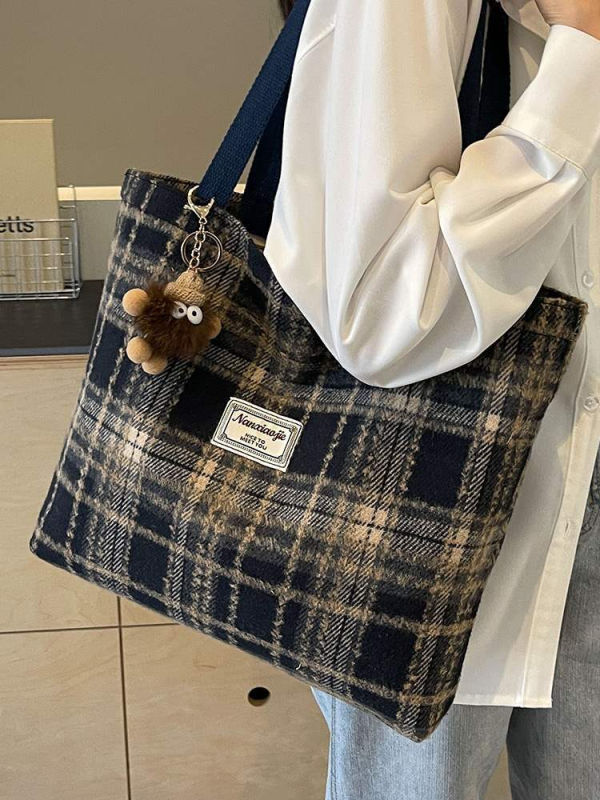 Вълнена клетъчна Tote чанта с цип, джоб за телефон, вътрешен джоб тип патч, двойни презрамки, пролет 2024