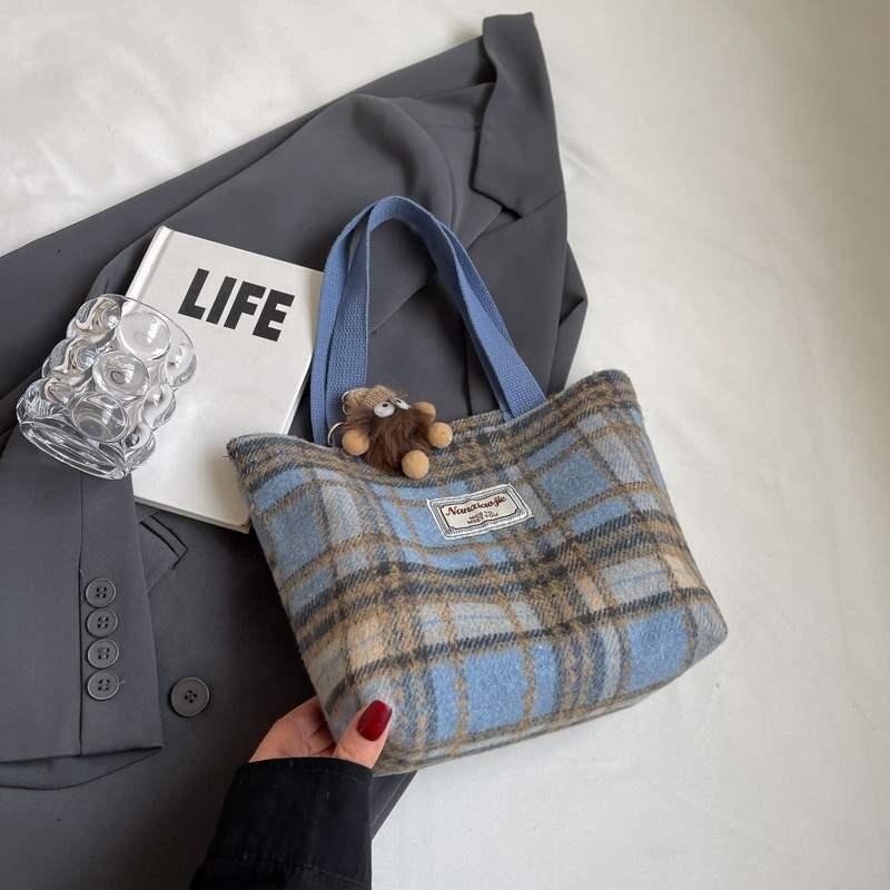 Вълнена клетъчна Tote чанта с цип, джоб за телефон, вътрешен джоб тип патч, двойни презрамки, пролет 2024
