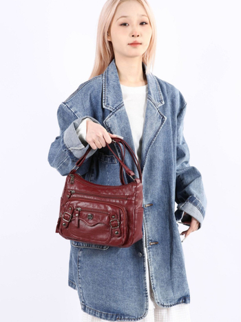 Дамска чанта с множество джобове, PU, хоризонтална квадратна форма, цип за отваряне, вътрешен джоб с цип и междинен слой