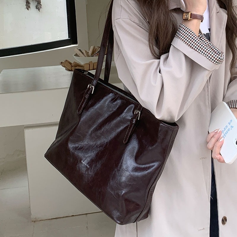 Tote чанта с нишов ретро стил, PU материал, голям капацитет, с цип за затваряне, хоризонтално правоъгълна форма, вътрешен джоб с цип