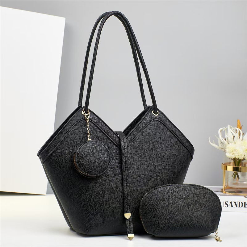 PU Tote чанта в Street стил, сърцевидна форма, цип, вътрешни джобове