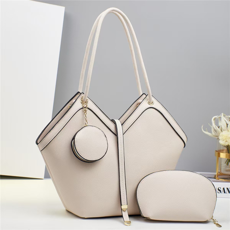 PU Tote чанта в Street стил, сърцевидна форма, цип, вътрешни джобове