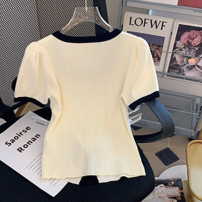 Masnis mintázatú póló, négyszögletes nyakkal, rövid ujjú, karcsúsított fazon, akril rostból