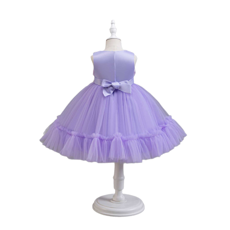 Knivini vaikų princesės suknelė be rankovių iš gazės audinio su gėlėtu raštu, pagrindinis audinys 65% medvilnė, pamušalas 35% medvilnė, amžiaus grupė 3–8 metų, vasara 2025