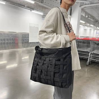 Τσάντα ώμου για ταξίδια με χωρητικότητα 20-35 L, νάιλον, αδιάβροχη, αντιβακτηριακή και προστασία της σπονδυλικής στήλης.