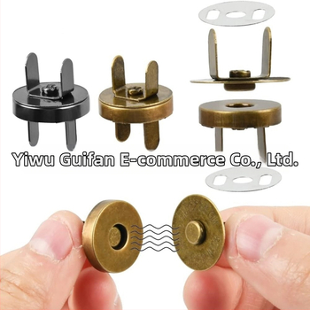 Magnėtinė sagtis krepšiams — magnetinis mechanizmas, konstrukcija: magnetinė sagtis, taikymas: kuprinės, krepšiai, užuolaidos, rankdarbiai, drabužiai, odiniai gaminiai. Prekės ženklas: Return to Sail.