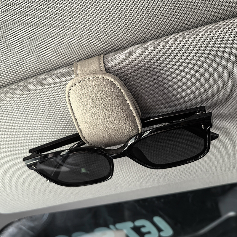 Automobiļu brillīšu klips – daudzfunkcionāls saules viziera turētājs, materiāls: PVC āda, zīmols: Kallitz, pielāgošana pieejama