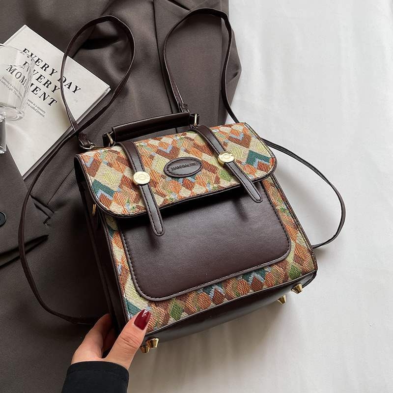 Crossbody táska, uniszex stílus, PU anyag, 2024 tavasz, belső szintetikus bőr bélés, fedett nyitás