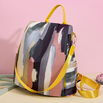 Oxford anyagú hátizsák – 20–35 L kapacitás, könnyű, cipzáras záródás, poliészter bélés, csíkos mintázat