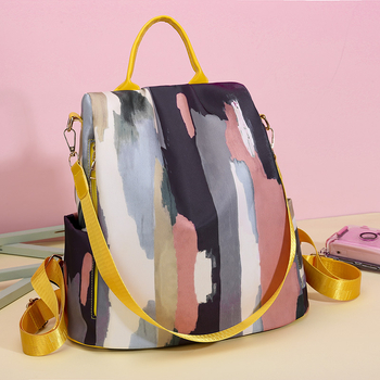 Oxford anyagú hátizsák – 20–35 L kapacitás, könnyű, cipzáras záródás, poliészter bélés, csíkos mintázat