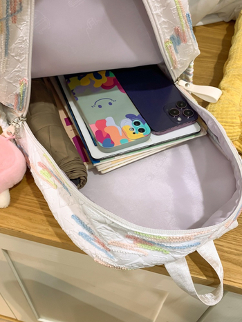 Νάιλον σχολική τσάντα για γυναίκες, ελαφριά και αδιάβροχη, με θήκη 14 ιντσών φορητού υπολογιστή, χωρητικότητα κάτω από 20 L, καμπύλοι ιμάνες ώμου