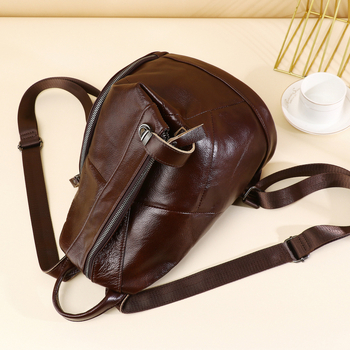 KOUDI hátizsák valódi bőrből, mindennapi használatra, első réteg marhabőrből, nagy kapacitás, cipzáras zárás, lopás elleni védelem