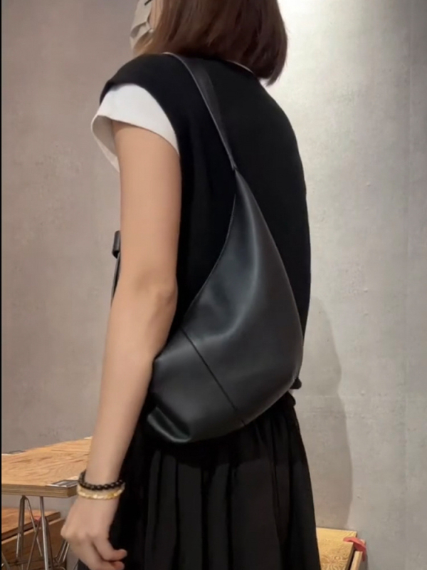 Samgite Tote торба, стил киберфункция, PU материя, овална форма, отваряне с цип, вътрешен джоб с цип