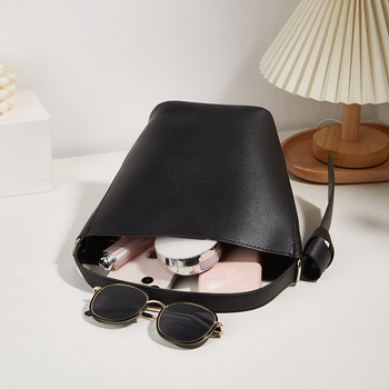 ANNMUU PU női bucket táska, városi letisztultságú dizájn, mágneszár, függőleges négyzetes sziluett, poliészter bélés, belső cipzáros zsebek, zseb telefonhoz és ID-hez