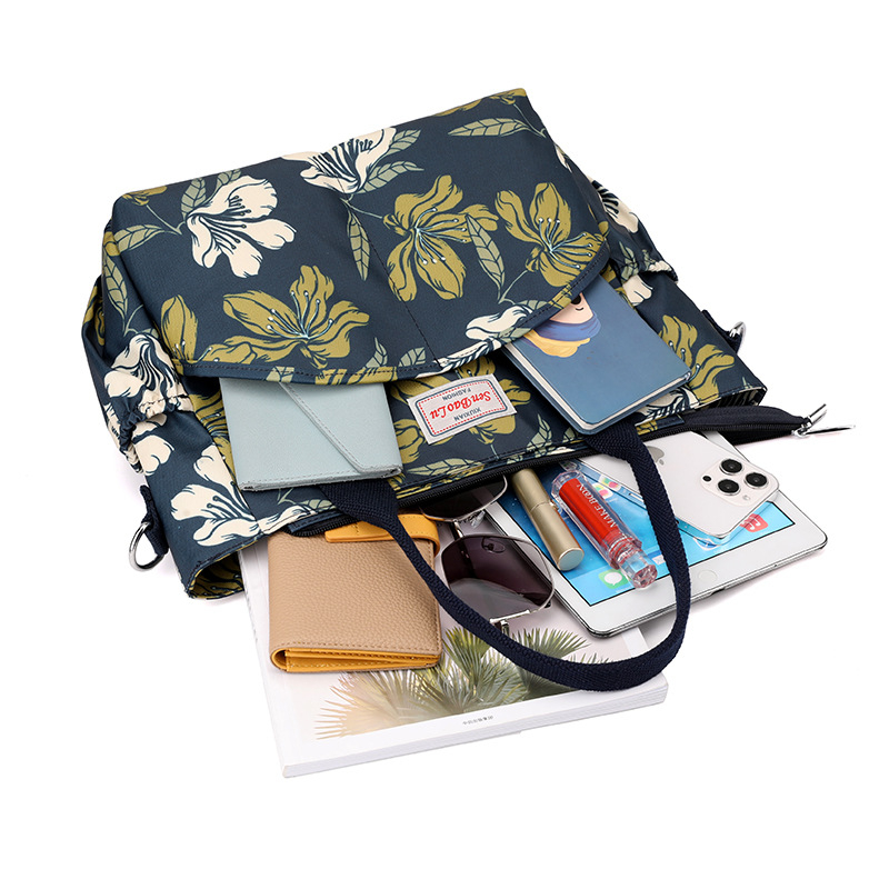 Senbaolu nylon női váll- és tote táska, Tote Bag, vízszintes négyzet alakú, cipzáras nyitás, belső cipzáras zseb, poliészter bélés, hivatalos magánmárka