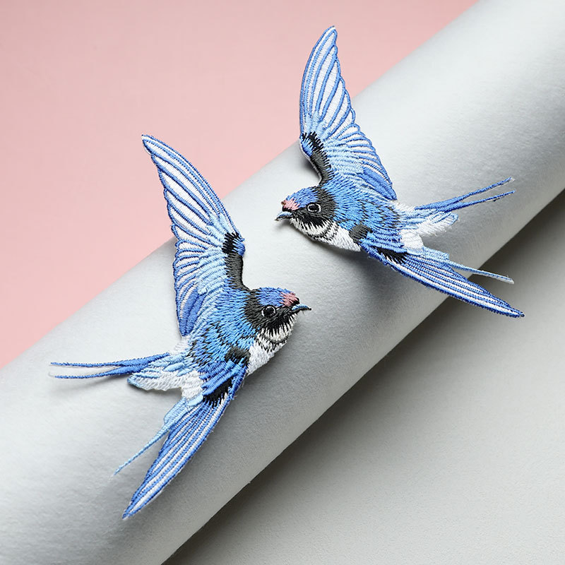 Lyginamas išsiuvinėtas pleistras — medžiaga: rayon, skirta drabužiams, Rainbow embroidery