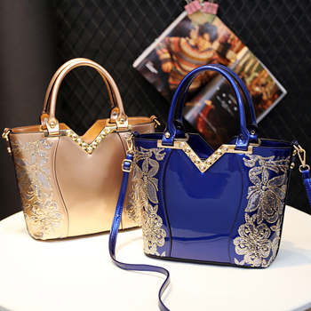 Női PU hengeres táska — Killer Bag stílus, zipzáras zárás, poliészter bélés, belső zsebek: zipzáras zseb, telefonzseb, ID zseb, Xiang Yu márka