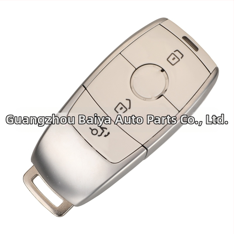Mercedes-Benz E300L/S320 atslēgas korpuss (3 taustiņi) no plastmasas; atslēgas asmens: vara + plastmasa; svars 47 g