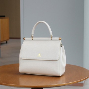 Uniszex PU táska, kis négyzet alakú, párnás stílusú, zárható, belső laminált cipzáras zseb (PU anyag, uniszex stílus, párnás alak, záródás, belső laminált cipzáras zseb)