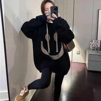 Női kapucnis pulóver jacquard kötésű, akril anyagú, fleece-béléssel, ősz 2023