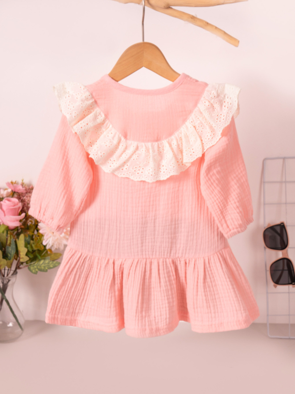 Mergaitėms su nėrinių apykakle suknelė, ilgomis rankovėmis, 100% medvilnė, A linijos siluetas, amžiaus grupė 1–3 metai.