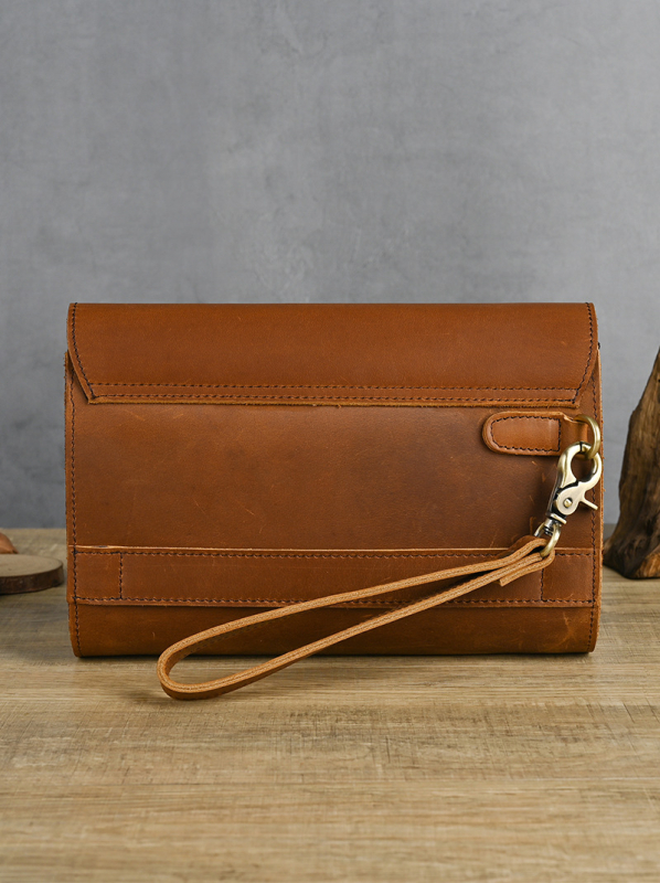 Vīriešu klučt somiņa no īstas ādas, augšējā slāņa liellā āda, nodilumizturīga, poliesteru oderde, piemērota 8 collu klēpjdatoram