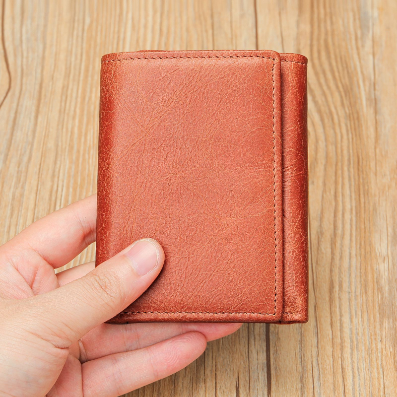 Marunte novčanik od prave kože s RFID zaštitom (Bi-fold dizajn; klip za novac; više džepova za kartice)