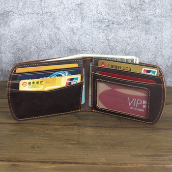 Matt портфейл от естествена кожа, бифолд, горен слой кравешка кожа, едноцветен дизайн, устойчив на износ