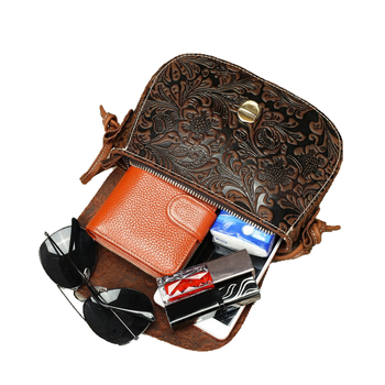Marunte Geantă de umăr din piele naturală, cu embossing - Piele de prim strat, Formă orizontală pătrată, Închidere cu fermoar, Interior cu buzunare: buzunar cu fermoar, buzunar pentru telefon, buzunar pentru ID