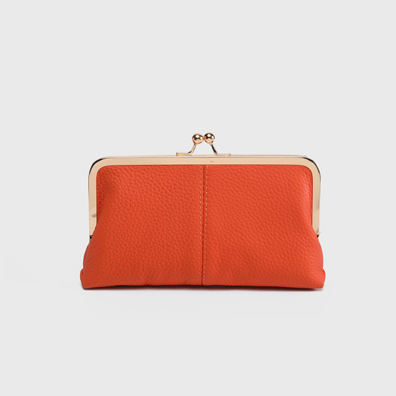 Hosszú PU bőr klutch pénztárca csattal – vízszintes négyzetes forma, poliészter bélés, belső rekesz