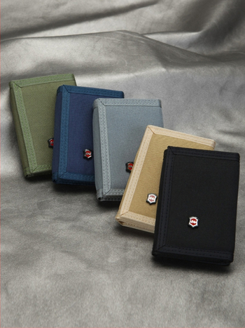 Канвасов унисекс портфейл с Velcro закопчаване, вертикално квадратен дизайн, персонализирано лого