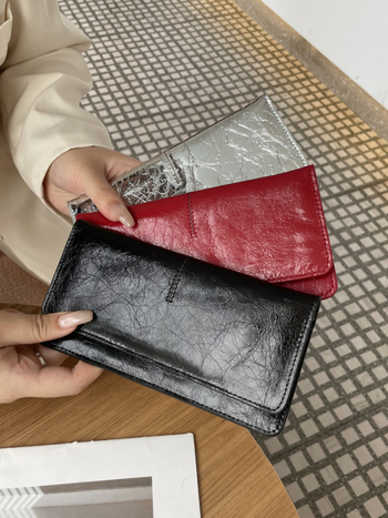 Női hosszú valódi bőrtáska, sokoldalú 2025-ös modell, ultra vékony bőr, kártyatartó, kompakt elegáns csat