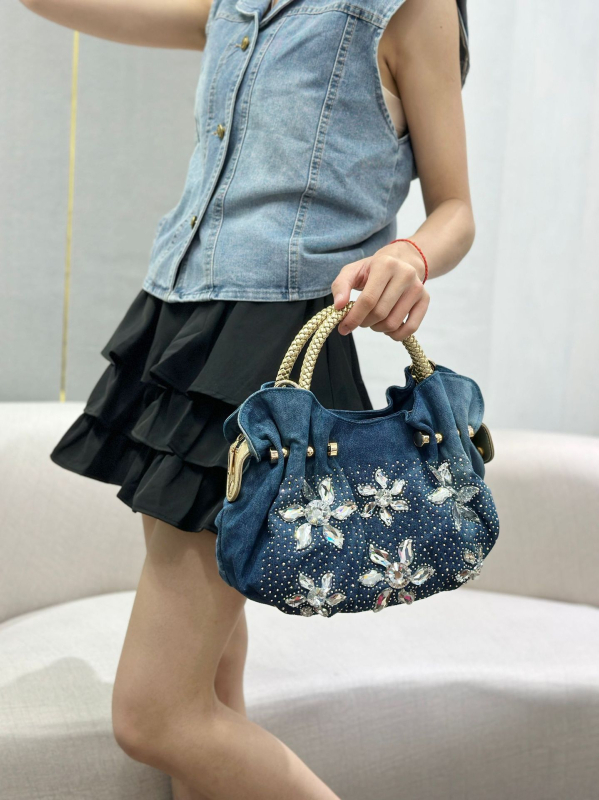 Denim női dumpling táska cipzárral, dumpling alakú belső telefontartó zseb