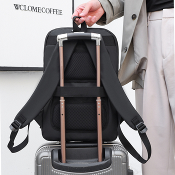 Üzleti utazáshoz tervezett laptop hátizsák — Oxford vászon; 20–35 L kapacitás; kompatibil 14‑inch laptophoz; üzleti stílus; görbült vállpánt